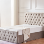 Lit Coffre Victoria Capitonne Avec Diamant Velours Moka 140x190