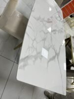 TABLE A MANGER EXTENSIBLE CERAMIQUE MARBRE BLANC – Image 5